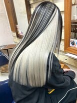 ラウラアンドロー(LAURA&RO) 【ホワイト×ブラック】