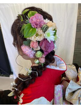 シーエヌシー アンド アソシエイツ CNC&ASSOCIATES hairarrange