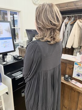 ジャストビューティー リアリー(just beauty Really) ベージュ×バレイヤージュ【横須賀中央 Really】