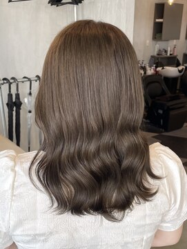 シェル 津山の手店(shel) 10代20代ブリーチあり暗めベージュ秋カラー