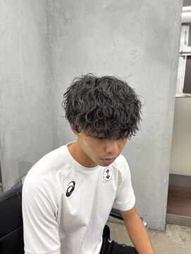 シード(SEED) 波巻きパーマ