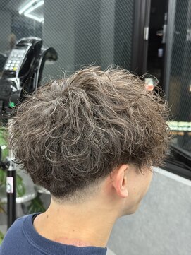 テーパーフェード波巻きツイストスパイラルマッシュ