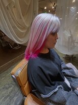 アロウズ(Arrows)&nbsp;ホワイト×ピンク/