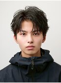 メンズカット無造作黒髪スパイキーショート刈り上げビジネス流行