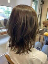 リタ(Lita) 大人レイヤースタイル