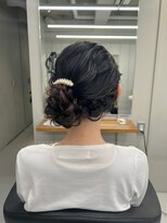 バルべス トーキョー(BARBES TOKYO)&nbsp;大人可愛いルーズシニヨン【清板】
