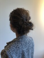 ムスビ(hair musubi) 波ウェーブアップスタイル