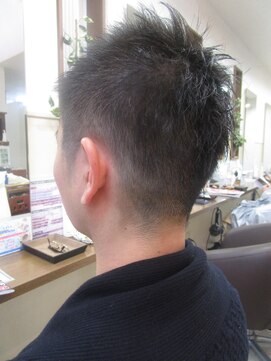 コアフィールフィス(COIFFURE fils) 【見附・今町】ソフトモヒカン 骨格修正カット