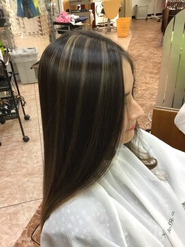 エリアデュクス(AREADEUX) ブリーチバレイヤージュ　ミルクティーブラウン