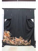 ルナクレセント (Luna crescent)&nbsp;留袖MT-24　￥14000～(着付料込み)