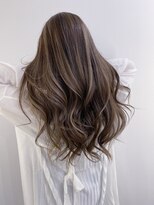 ジゼル(gisele)&nbsp;（小山）ベージュハイライト