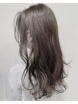 カモン(CAMON)&nbsp;[CAMON. ]#濃いめグレージュ#センターパート#リバース巻き