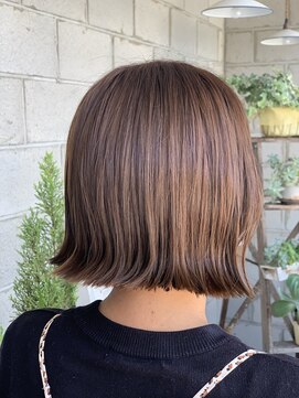 ニキ ヘアー ネイル 子安店(niki hair, nail) 切りっぱなしボブ