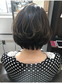 ショートボブ