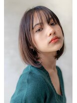 メゾンバイハバナ(maison by HAVANA)&nbsp;大人かわいいフェザーバングカーキグレージュミディアムウルフ