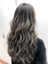 エヌプラス(N+)&nbsp;黒髪グラデヘアーオリーブグレー小顔に見せるヘアココアベージュ