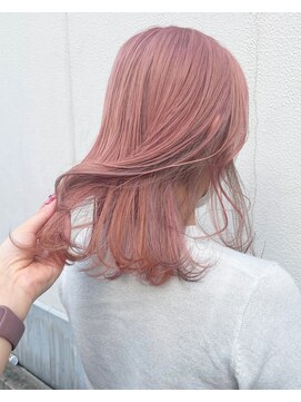 レクタ(recta) ピンクカラー ミディアムヘア