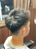 ヒロギンザ 神田店(HIRO GINZA)&nbsp;アップバングショートツーブロックスタイル