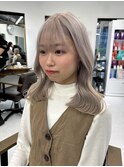 韓国風ヘア ブリーチダブルカラー ホワイトベージュ