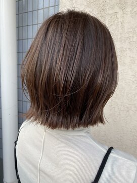 フロア(FLOOR) ボブウルフ/レイヤーボブ/ヘッドスパ