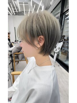 ビューナゴヤ 名駅(VIEW NAGOYA) 黒髪カタログ/ボブルフ/小顔に見せるヘア/ワンレン