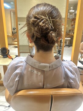 モリオ フロム ロンドン サッポロファクトリー店(morio FROM LONDON) 【morio】札幌ヘアセット カチモリ