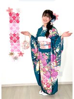 きものサロンティファニー 濃いグリーンに花々