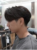 毛流れセンターパートニュアンスパーマカルマヘアメンズ パーマ