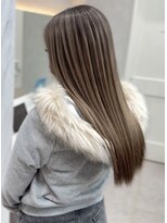 ロンド レア 天神大名店(Lond Le’a) 成人式前にケアブリーチハイトーン♪