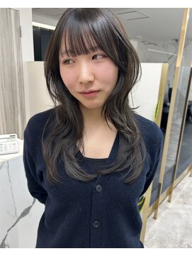 エトワール(ETOILE) オリーブグレージュ/韓国風レイヤーカット