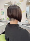 刈り上げボブ　刈り上げショートボブ　10代 20代