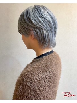 ネウィ 大分中央町店(newi) 色落ちまで可愛いアッシュグレーホワイト