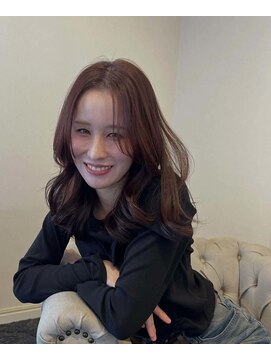 トゥルーブ バイ ファースト 富沢店(trove by first) ミディアムレイヤー/くびれミディアム