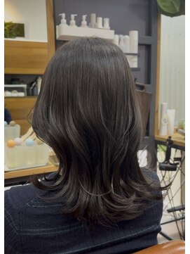 カリス ガーデン(Charis garden) ミディアムレイヤー