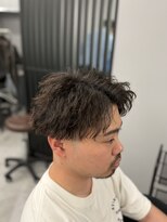 ラルス(Larus)&nbsp;刈り上げセンターパート/波巻きツイストスパイラル/本八幡