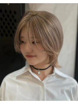 ヴァイス 渋谷店(VAICE) ミルクティーベージュ/ベージュカラー/ショートウルフ