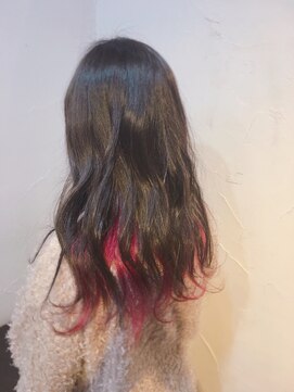 ゴッドヘアーアンドメイク 前橋元総社店(GOD Hair&Make) インナーカラーピンク