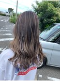 ゆれる筋感☆バレイヤージュ