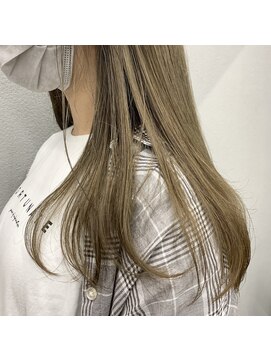 エヌ(N) 淡いくすみ感をそえて オリーブミルクティーベージュ