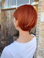 リムヘアーズボウグループ(Rim hairs BEAU group) ショート×アプリコットオレンジ[ブリーチあり]【お客様snap】