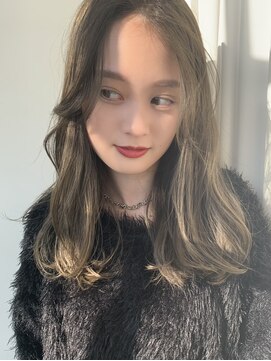 ライリー(riley) まろやかオリーブベージュ