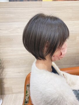 レア(LEA) ガーリーショート