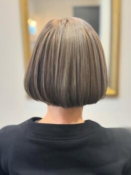グラマラス(glamorous)の写真/一人ひとりの髪質や骨格に合わせた提案で解決に導きます。些細なお悩みもお気軽にご相談ください♪