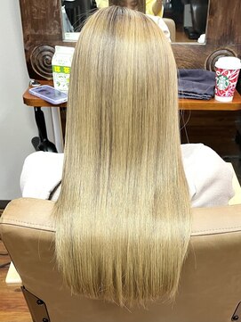 ハーシーバイアポロ 相模大野(HERSHE by apollo) 髪質改善縮毛矯正,レイヤー,縮毛矯正,白髪ぼかしハイライト.白髪