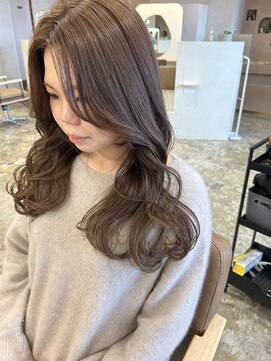 ユッカ 梅田(YUCCA) 【 YUCCA 】大人可愛い20代30代40代ロング/顔周りカット