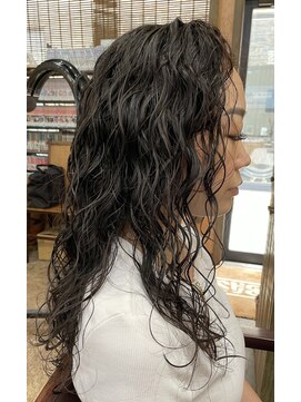 ミニバス(MiNiBASS) スパイラルパーマ弱め