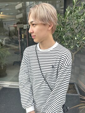 ウィム(wim) 2 bleach "White beige" /センターパート