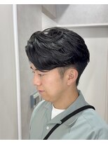 メレ 仙台(Mele)&nbsp;センターパート/ニュアンスパーマ/フェザーパーマ/メンズカット