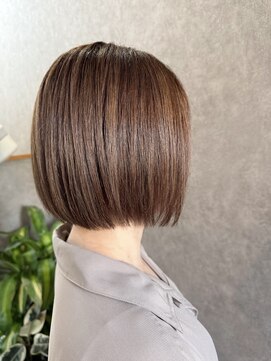 デルネ(dellne) ツヤボブ