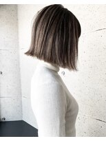 モルト 麻生(molt) ハイライト ボブ